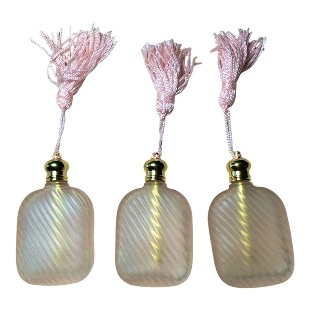 Set Of Three Light Frosted Pink Glass Art Studio Mini Perfume Bottle W/ Tassels - Picture 3 of 7